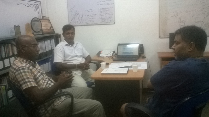 File:Discussion with Dr. Thavam Thampipillai1.jpg