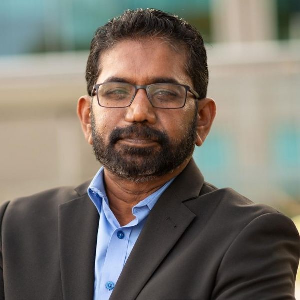 File:Ravi Ponnuthurai.jpg